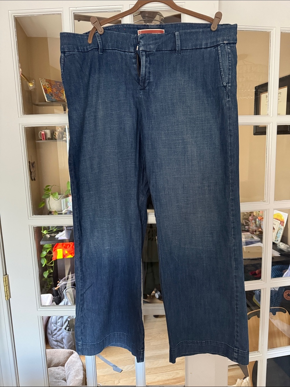 Relaxed Wide-Leg trouser women’s Jeans in Dark Blue
